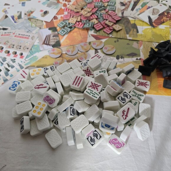 Horrible Games 2018 Dragon Castle Game - 100% Complete - Picture 7 of 14